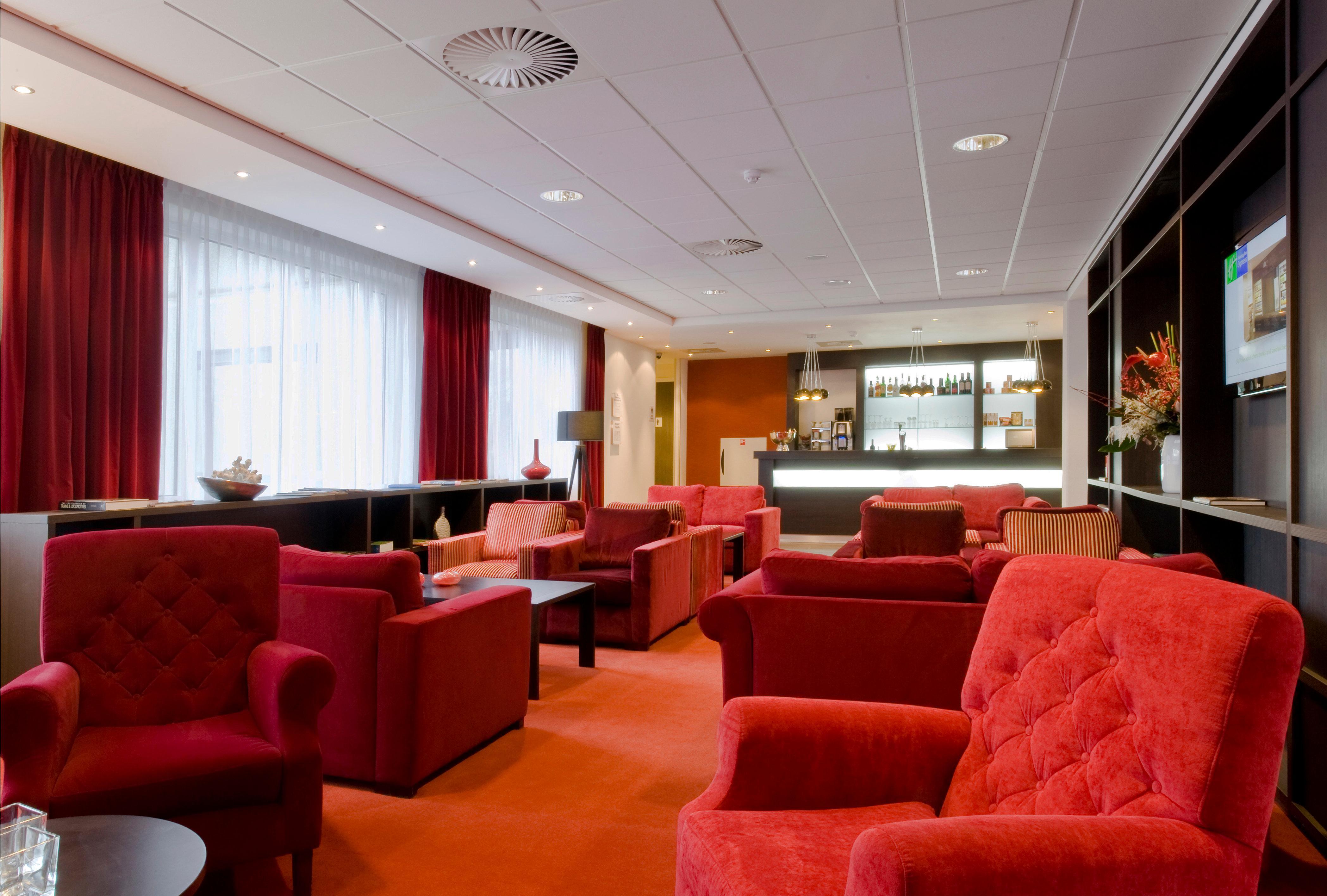 Holiday Inn Express Amsterdam - Schiphol, An Ihg Hotel Hoofddorp Eksteriør billede